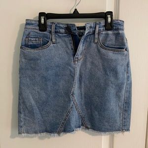 Women’s mid thigh Jean skirt